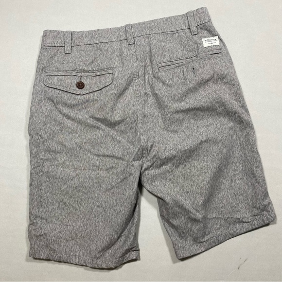 Boys size 28 Quiksilver Straight Fit Shorts - Picture 3 of 3